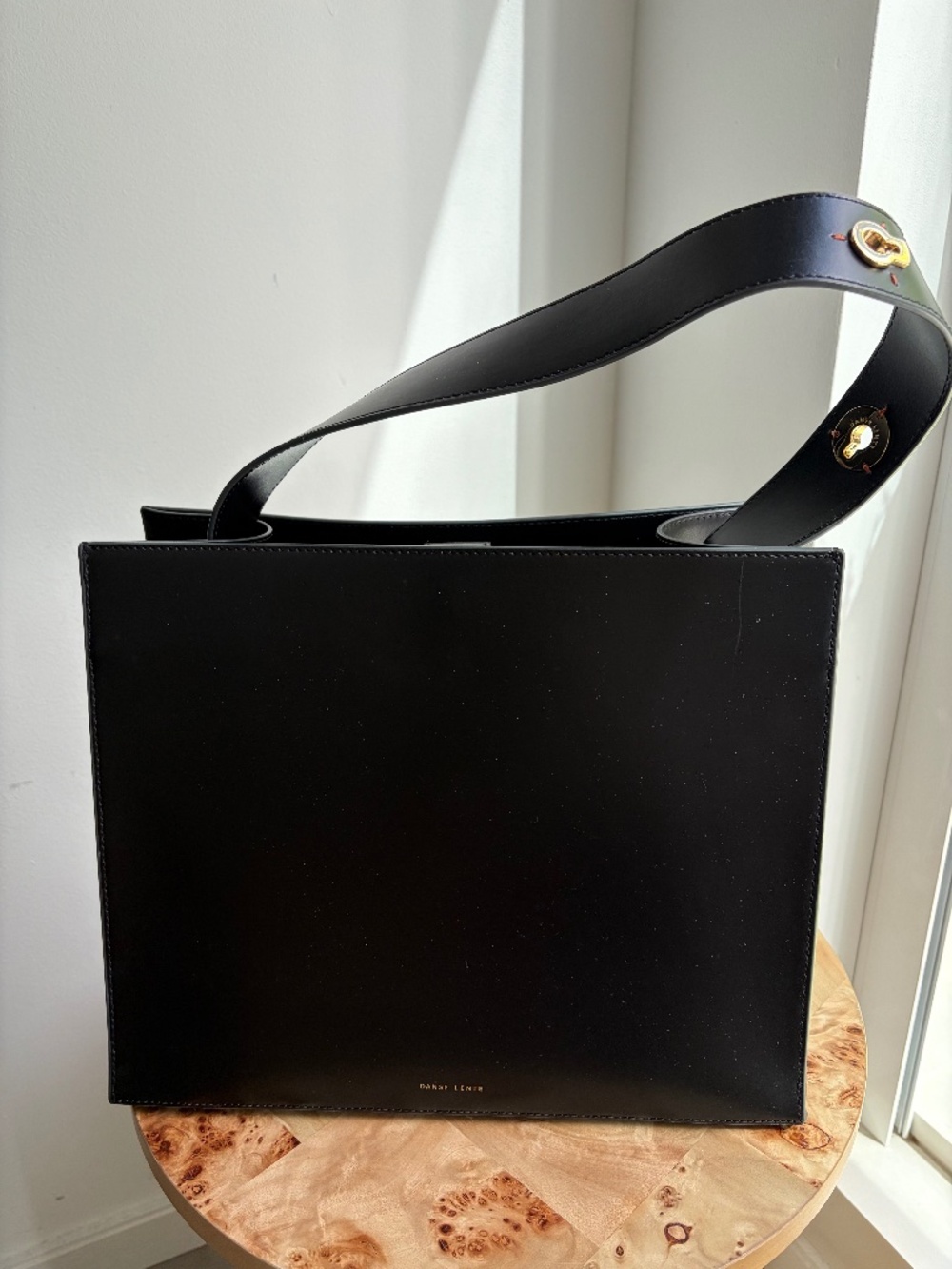 Danse Lente black leather Young bag